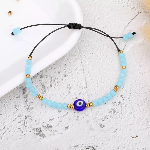 evil eye bracelet Friendship bracelet gift guide - Picture 8 of 11